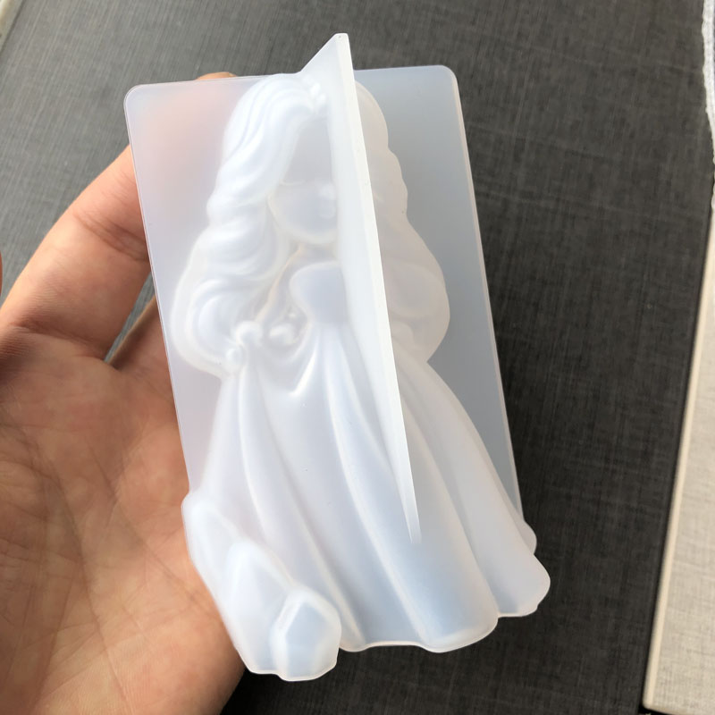 3D Cute Princess Silicone Cand - Melt Pour Soap Base review and price