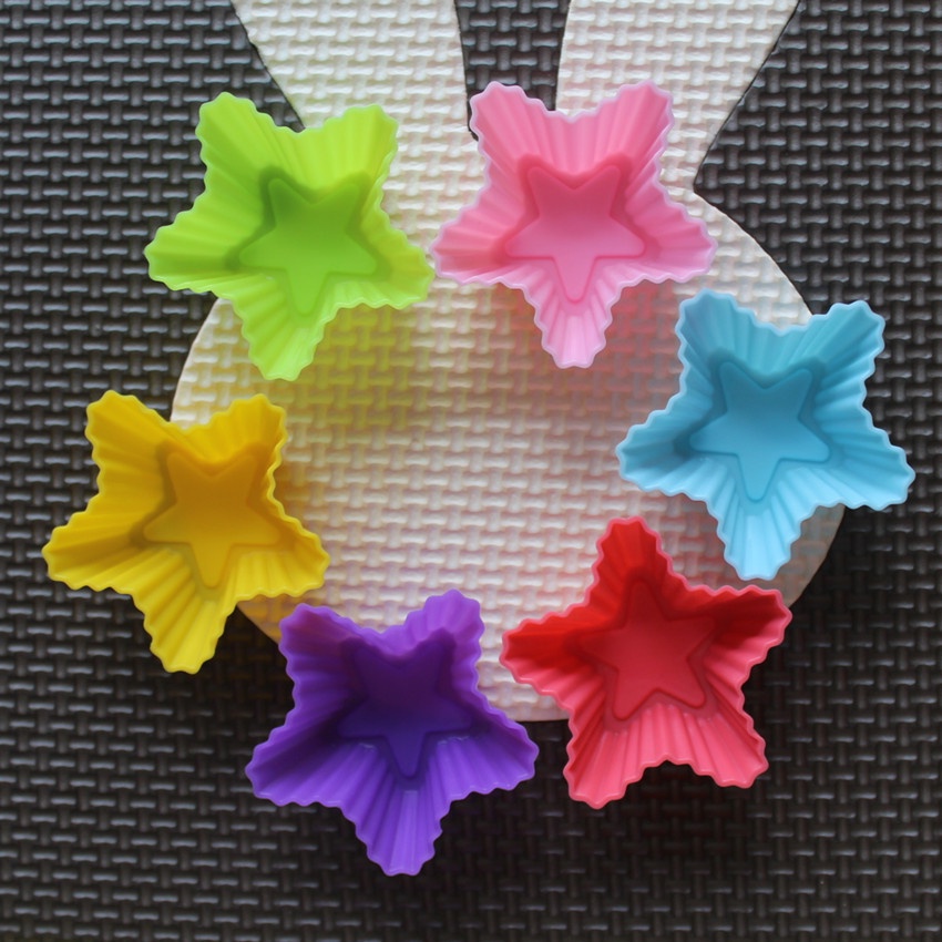 6 Pcs Set Non-Stick Flower Des - Melt Pour Soap Base review and price